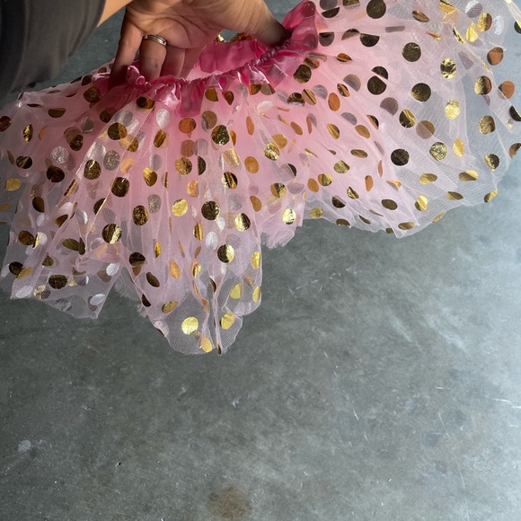 Tutu with garlen for birthday - Picture 4 of 11